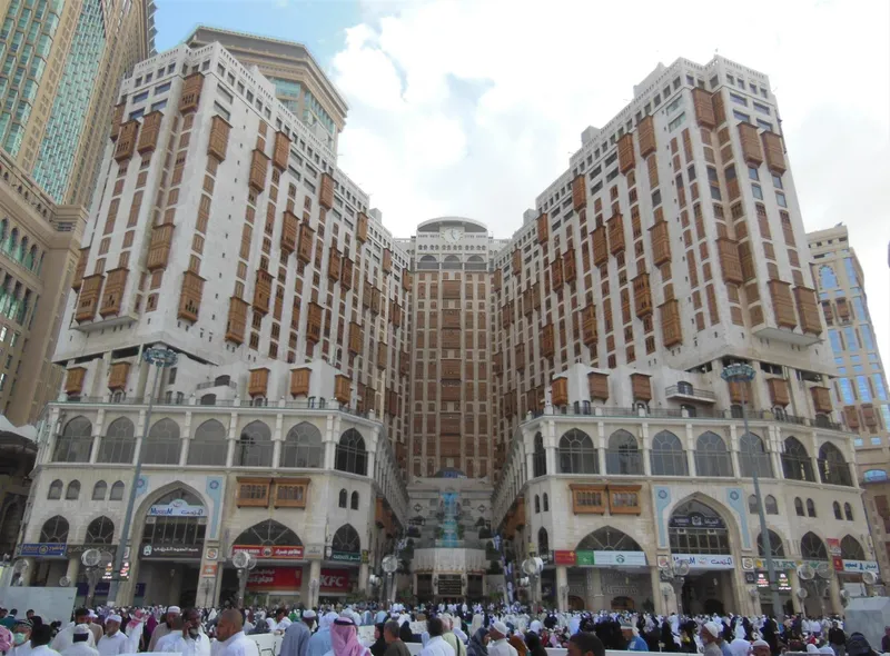 Makkah Hotel (formerly Hilton Makkah Hotel)