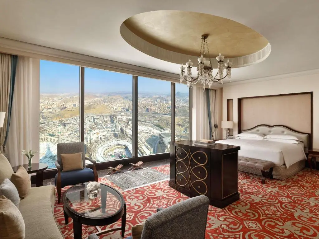 Royal Luxury Umrah Package — Umrah Package from Delhi NCR